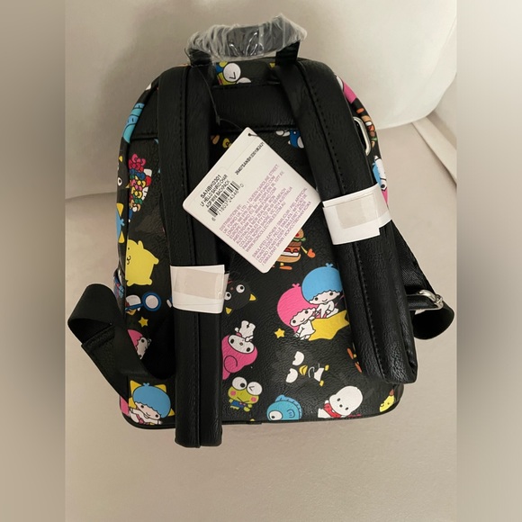 NWT Loungefly Sanrio Hello Kitty Backpack Black Multicolor - Picture 3 of 13